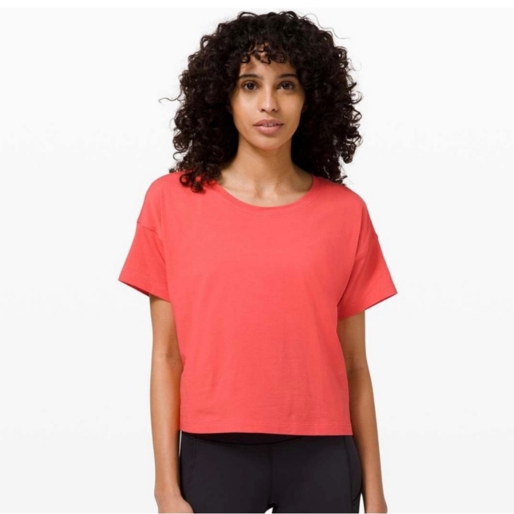 Lululemon Cates Cropped Tee